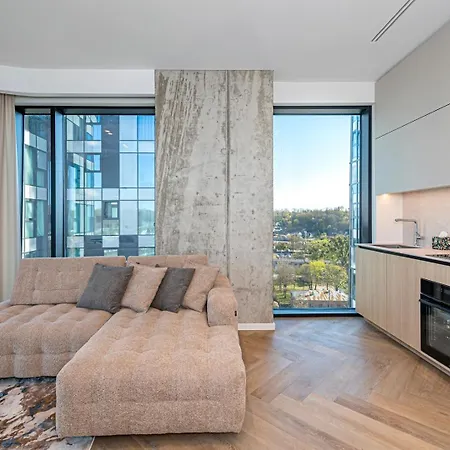 Cityscape View 1 Bd By Domvia