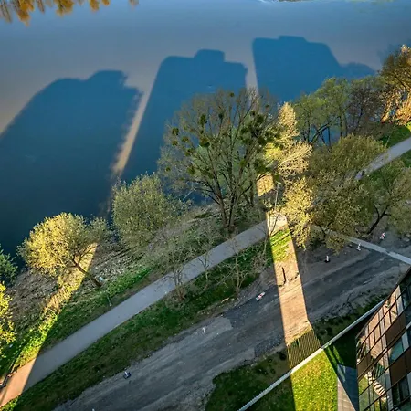 Cityscape View 1 Bd By Domvia *